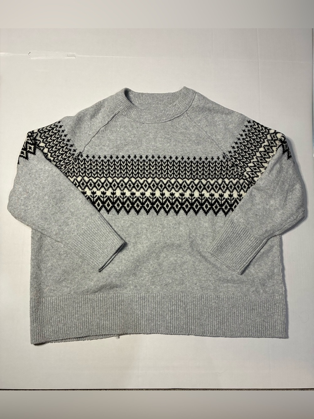Aerie Oversized Fair Isle Nordic Sweater Large Gray Black Cozy Winter Knit